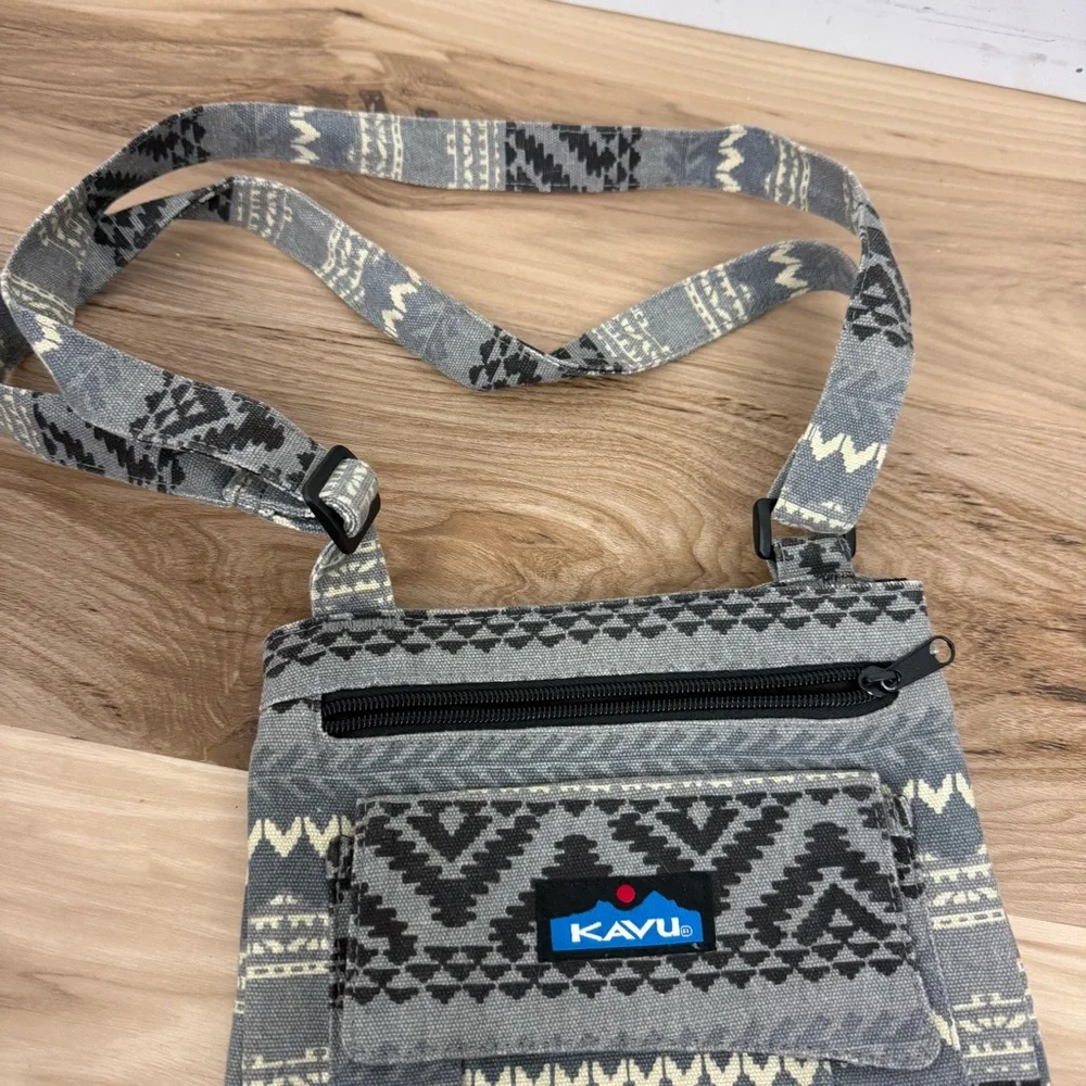 KAVU Gray Patterned Crossbody Bag
